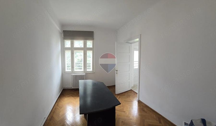 Vila de inchiriat | Dacia Str. Toamnei | 185 mp, curte - 6