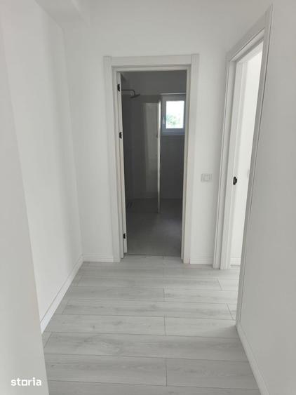 Apartament cu 2 camere decomandat în Bârnova