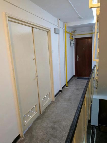 Apartament cu 2 camere decomandat în Astra