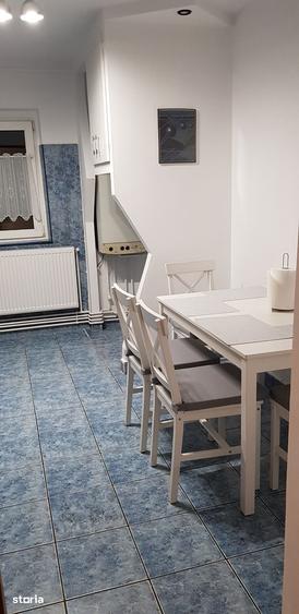 Proprietar, inchiriez apatament 3 camere Strand, etajul 1, central - 1
