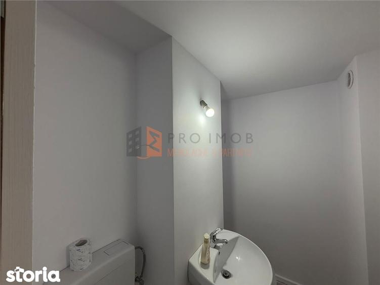 Apartament 3 camere cf 2 decomandat Zona Micro 14 - 12