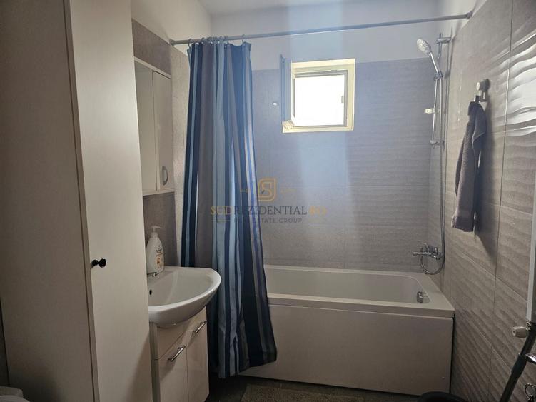 Apartament cu 2 camere decomandat, mobilat în Central