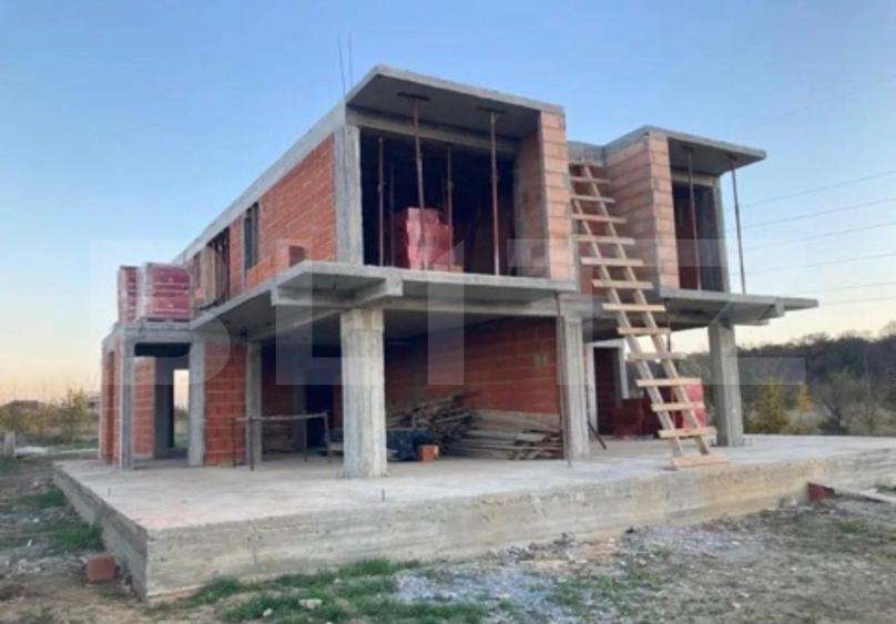Duplex cu 4 camere cu Canalizare în Dumbrăvița