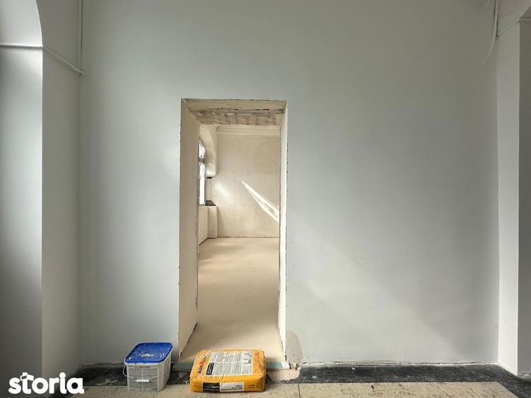 Spatiu parter, sursa apa in el, 13mp, centru, Cuza Voda - 8