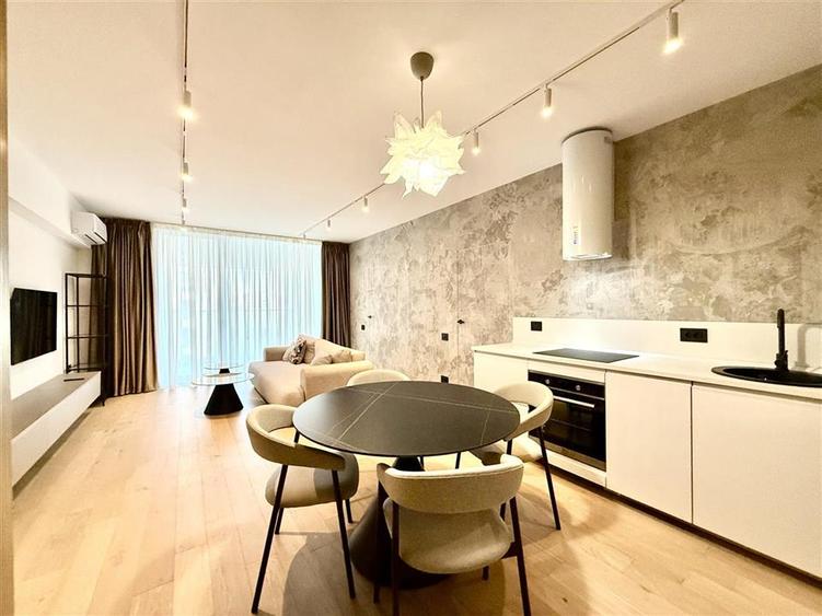 Apartament cu 2 camere decomandat, mobilat în Cotroceni