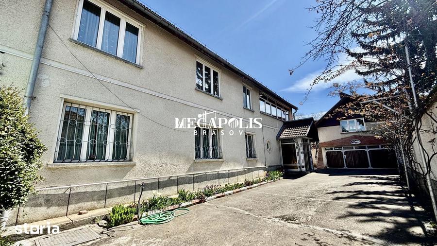 Casă cu 5 camere cu Teren 500 Mp în Central