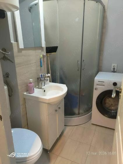 Garsonieră decomandată în Central