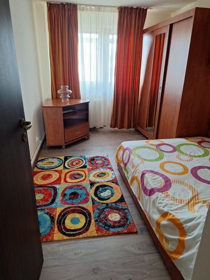 Apartament cu 3 camere în Popoveni