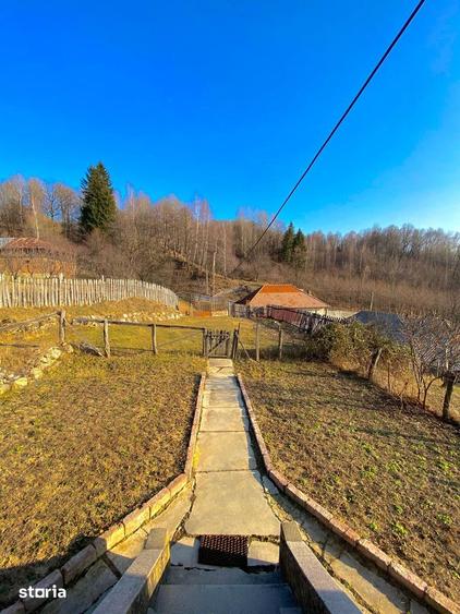 Casa ?i teren generos intr-o zona turistica cu mare poten?ial - 7
