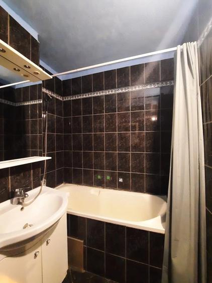 Apartament cu 2 camere decomandat în Exterior Vest