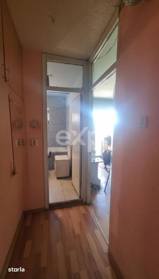 Apartament cu 4 camere decomandat în Dâmbul Rotund