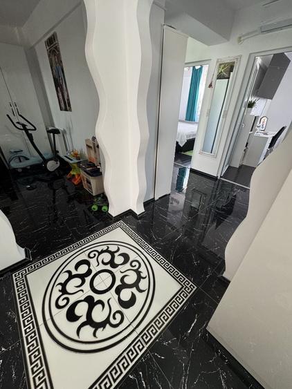 Apartament cu 3 camere decomandat în Ultracentral