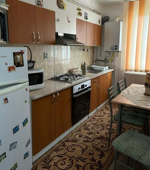 Apartament cu 2 camere decomandat în Doicești
