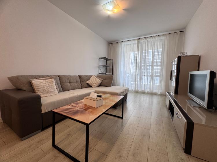 Apartament cu 2 camere decomandat în Aviației