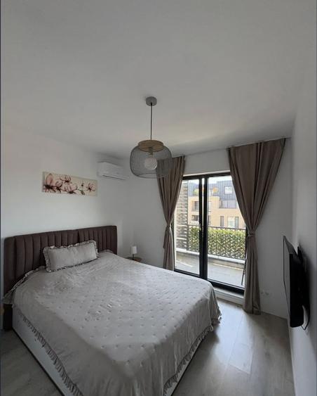 Apartament cu 2 camere decomandat, mobilat în Voluntari