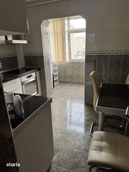 Apartament cu 3 camere în Alfa
