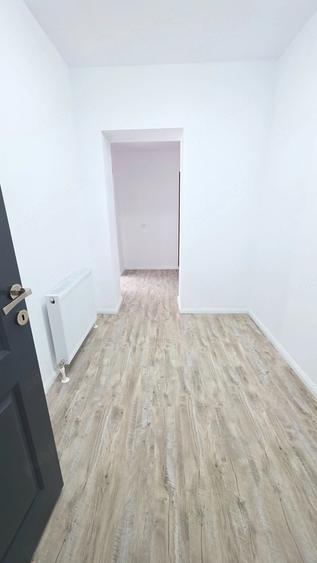 Casă cu Teren 650 Mp în Ferești