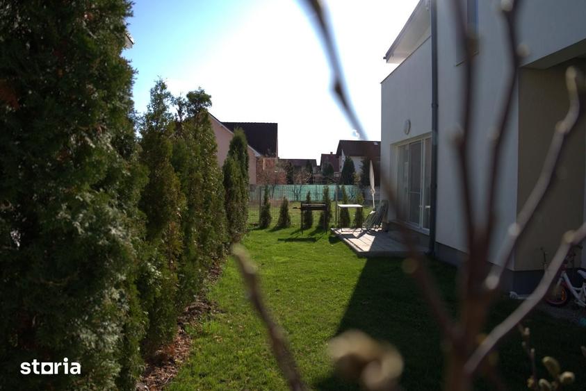 Casă cu 4 camere cu Teren 300 Mp în Unirea