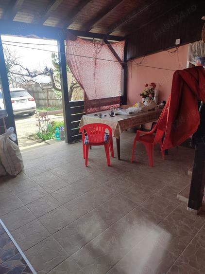 Casă cu 5 camere cu Teren 80 Mp în Central