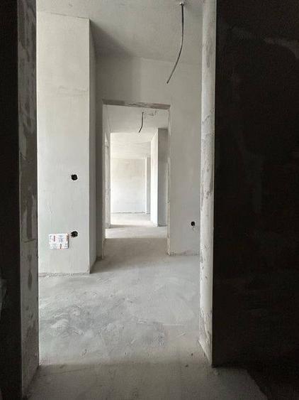 Apartament cu 3 camere decomandat în Bulgaria