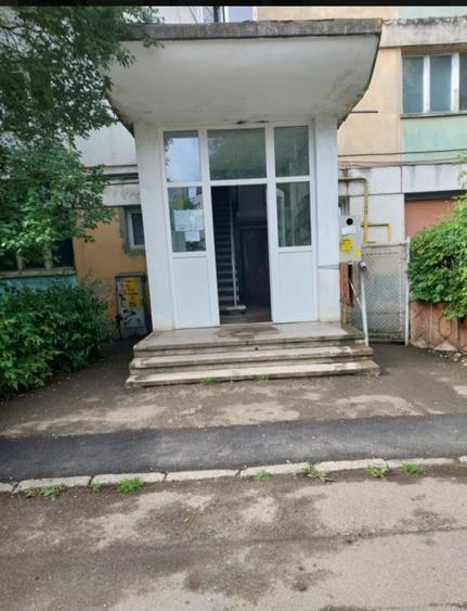 Apartament de vanzare, Str Violetelor, Bacau, 43 000 euro - 1