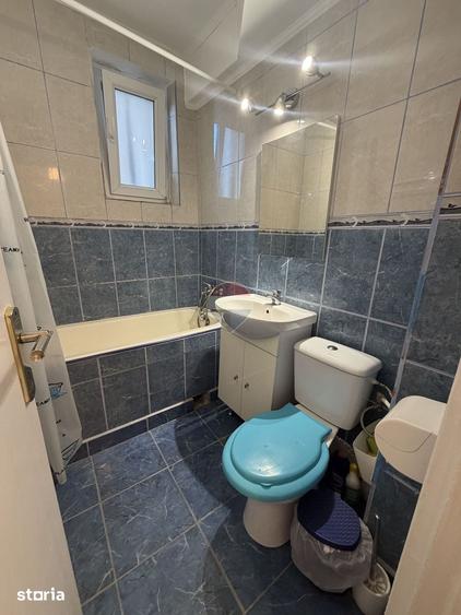 Apartament cu 2 camere decomandat în Calea București