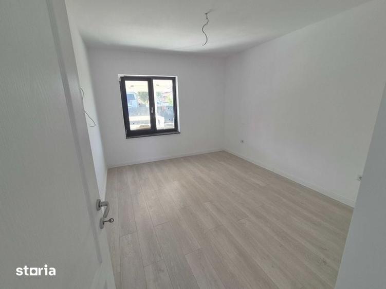 Casă cu 4 camere cu Teren 170 Mp în Central