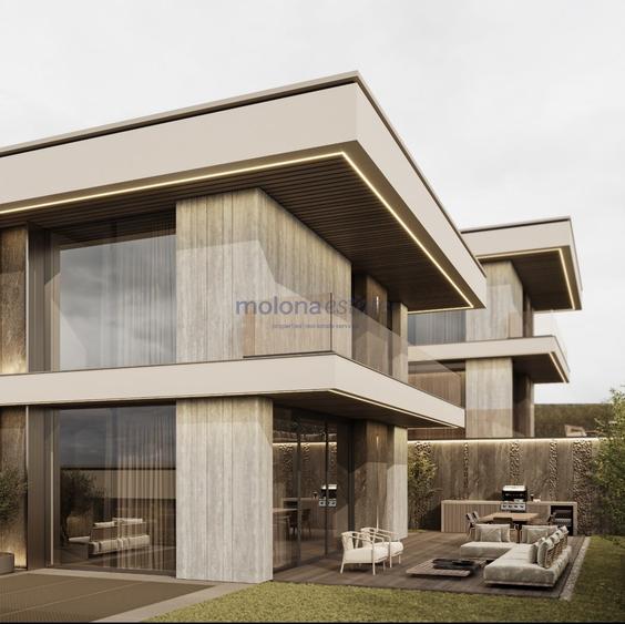 Teren Construcții intravilan de 394.82998657227 mp, în Europa