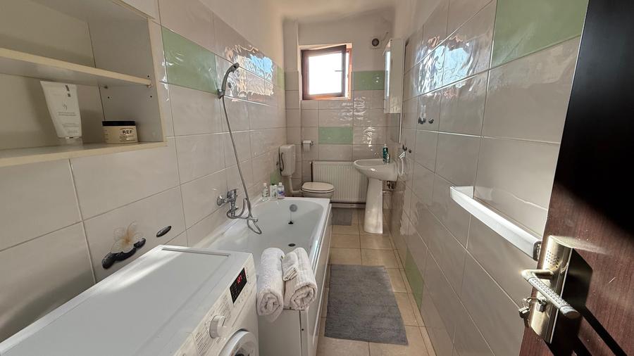 Apartament cu 2 camere decomandat în Ultracentral