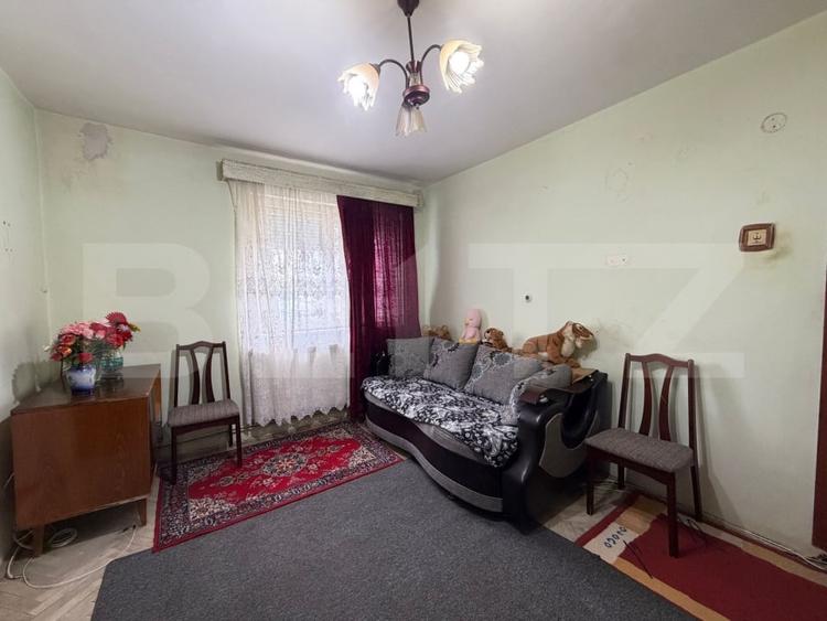 Apartament 2 camere, etaj 1, 37 mp, zona Micro III - 2