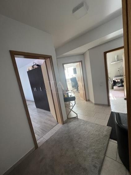 Apartament cu 2 camere decomandat, mobilat în Zorilor — fotografia 3