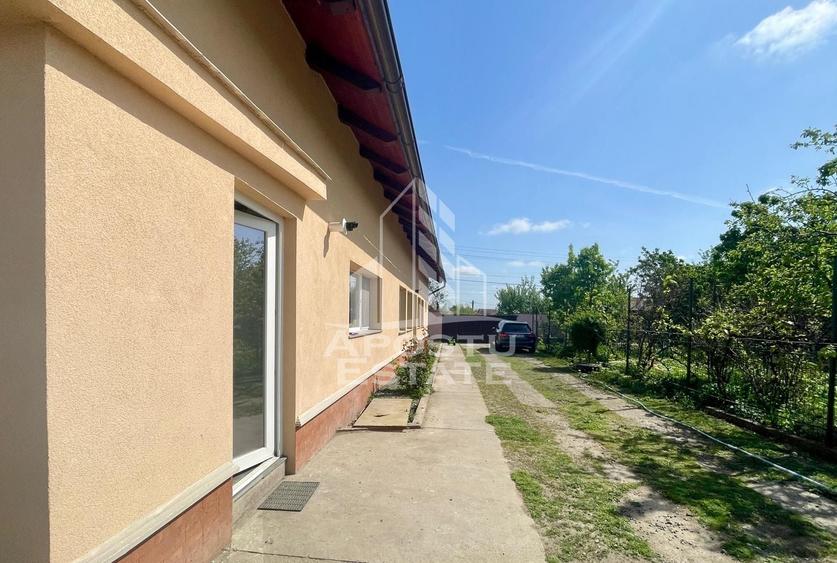 Casă individuală cu 4 camere cu Canalizare în Gai