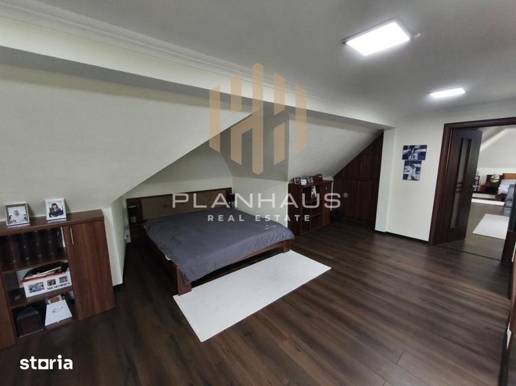 Casă cu 5 camere cu Teren 735 Mp în Central
