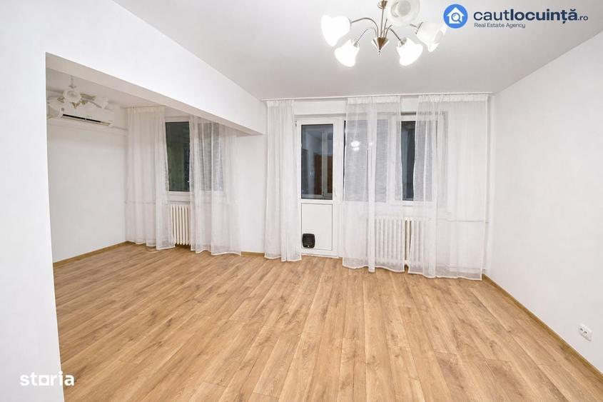 Apartament cu 3 camere decomandat în Dobroești