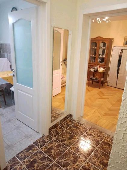 Proprietar vand apartament 2 camere semidecomandate - Brazda lui Novac - 1