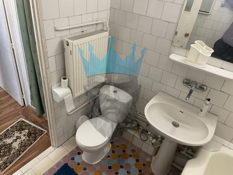 Apartament cu 4 camere decomandat, mobilat în Rahova