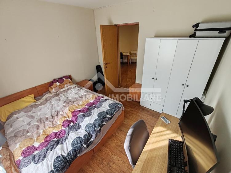 Apartament 3 camere de 75mp, 2 bai, 1 balcon, Str. Constantin Brancusi - 12