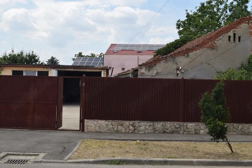 Spațiu comercial, de 100 mp, în Mehala