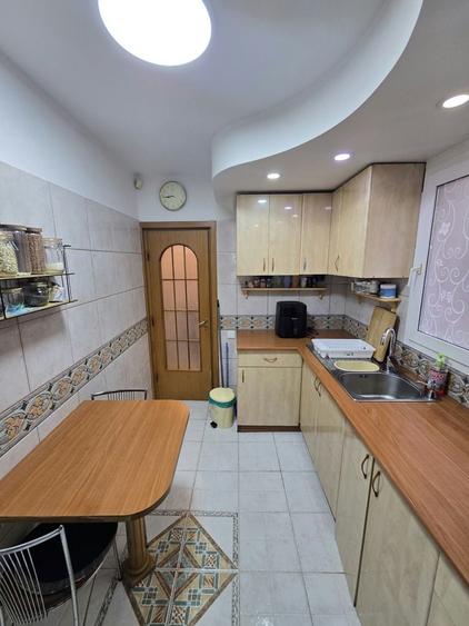 Apartament cu 2 camere în Drumul Taberei