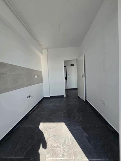 Apartament cu 2 camere decomandat în Dobroești
