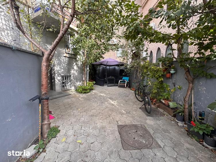 Apartament cu 4 camere în Eminescu