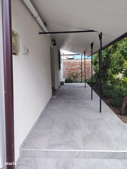 Casă cu 2 camere în Pârneava