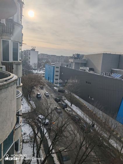 Garsonieră decomandată în Rahova