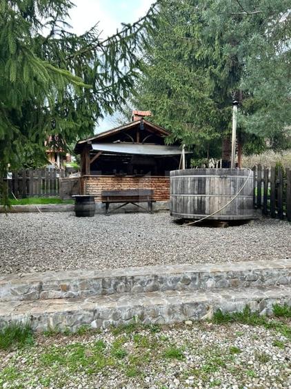 Hotel/Pensiune, de 600 mp, în Babarunca