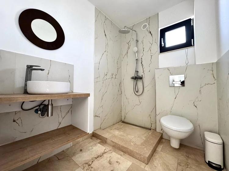 Casa 5 Camere P+1 | Teren 250mp | 2 Locuri Parcare | 125000 E doar luna aceasta - 12
