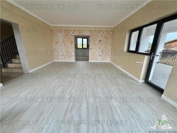 Casă individuală cu 5 camere cu Teren 483 Mp în Gulia