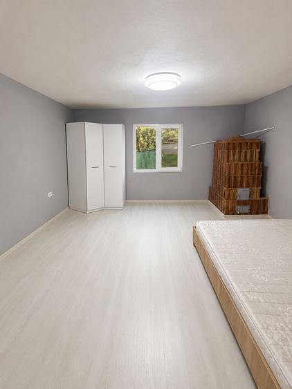 Casă cu 4 camere în Bălțești