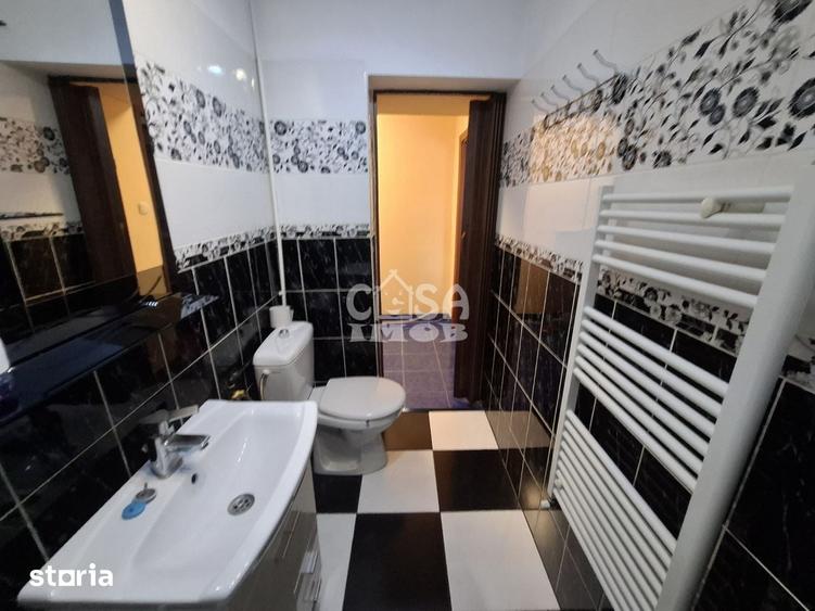 Apartament cu 2 camere în Micro 6