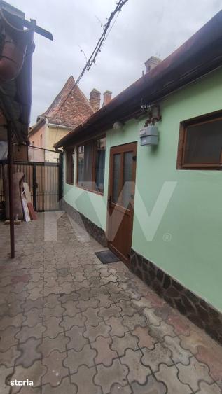 Apartament cu 2 camere, mobilat în Ultracentral