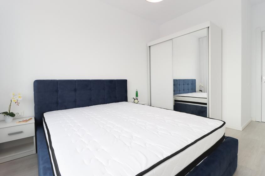 Apartament cu 2 camere decomandat, mobilat în Berceni